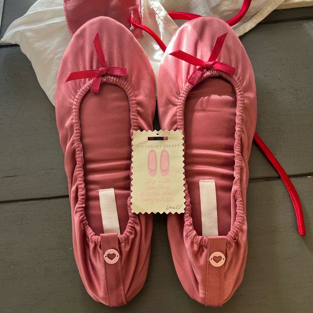 Victoria's Secret Pink Ballet Flats